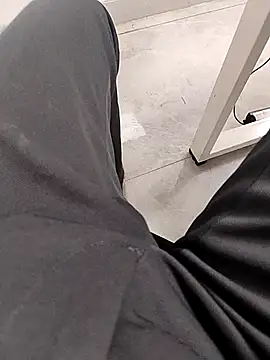 themasklover online show from 14, 4, 2026