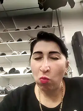 Snapshot of Funny_Karina chatting on 11, 5, 2026 Funny Karina online show from 11, 5, 2026