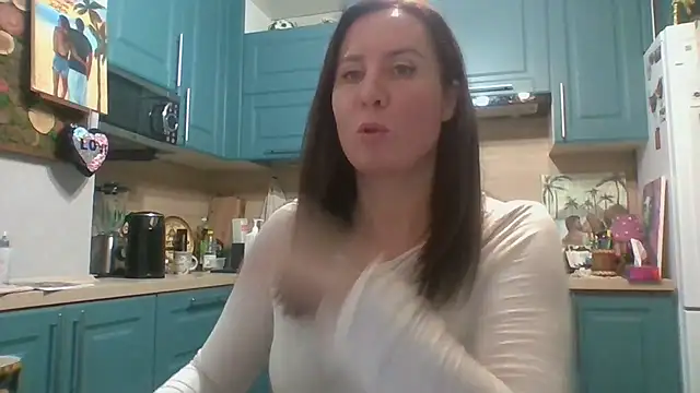 Snapshot of ALICAINWONDERLAND chatting on 19, 11, 2025 ALICAINWONDERLAND online show from 19, 11, 2025