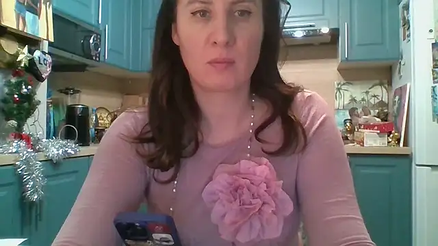 Snapshot of ALICAINWONDERLAND chatting on 7, 1, 2026 ALICAINWONDERLAND online show from 7, 1, 2026