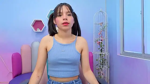 Snapshot of Issa_Skinny_ chatting on 16, 10, 2025 Issa Skinny online show from 16, 10, 2025