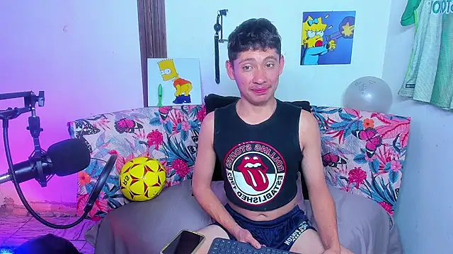 Snapshot of elfernh chatting on 30, 9, 2025 elfernh online show from 30, 9, 2025