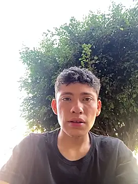 Snapshot of elfernh chatting on 19, 10, 2025 elfernh online show from 19, 10, 2025