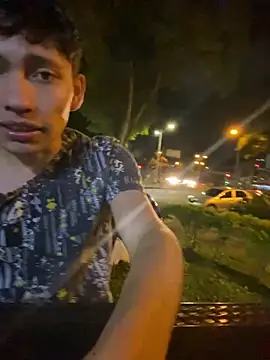 Snapshot of elfernh chatting on 9, 11, 2025 elfernh online show from 9, 11, 2025