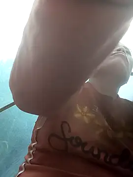 CoMay003 online show from 20, 10, 2025