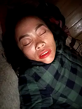 CoMay003 online show from 2, 12, 2025