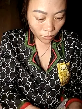 CoMay003 online show from 15, 4, 2026