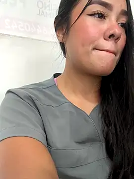 Mariaotalvaro online show from 10, 11, 2025