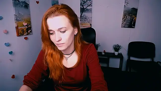 Snapshot of PeppyMia chatting on 28, 11, 2025 PeppyMia online show from 28, 11, 2025