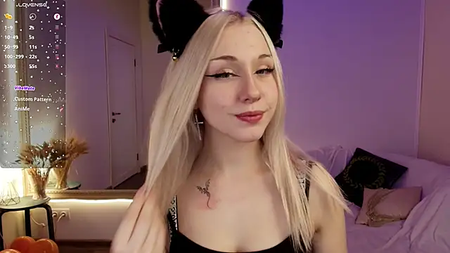 Snapshot of CatEyePro chatting on 29, 11, 2025 CatEyePro online show from 29, 11, 2025