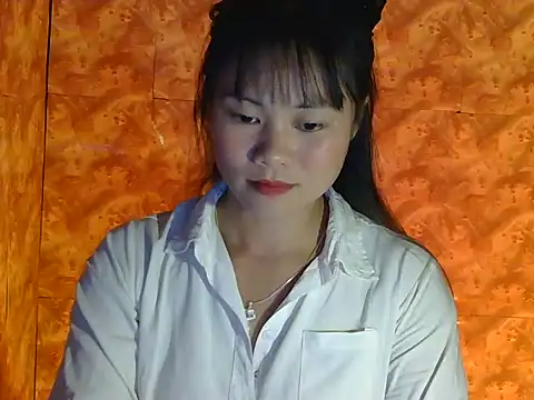 Snapshot of Sisi_dy01 chatting on 13, 10, 2025 Sisi dy01 online show from 13, 10, 2025
