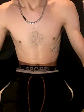 Snapshot of purplecristian chatting on 3, 10, 2025 purplecristian online show from 3, 10, 2025