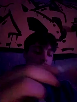 Snapshot of purplecristian chatting on 6, 10, 2025 purplecristian online show from 6, 10, 2025