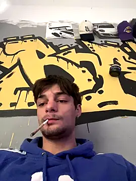 Snapshot of purplecristian chatting on 6, 10, 2025 purplecristian online show from 6, 10, 2025