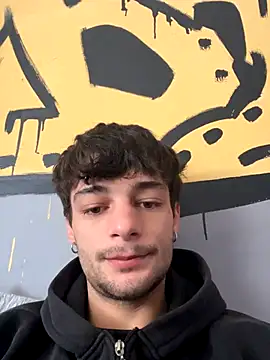 Snapshot of purplecristian chatting on 8, 10, 2025 purplecristian online show from 8, 10, 2025