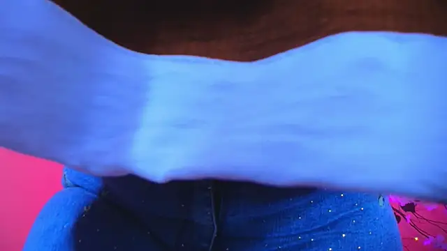 Cristal hott1 online show from 13, 12, 2025