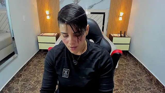 KAROLLJONES1 online show from 11, 3, 2026