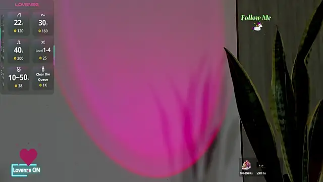 Snapshot of Ice_Princess_ chatting on 9, 10, 2025 Ice Princess online show from 9, 10, 2025