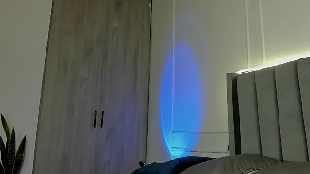 Snapshot of Ice_Princess_ chatting on 28, 10, 2025 Ice Princess online show from 28, 10, 2025