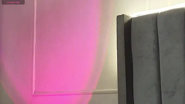 Snapshot of Ice_Princess_ chatting on 11, 11, 2025 Ice Princess online show from 11, 11, 2025