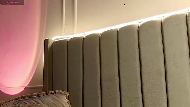 Snapshot of Ice_Princess_ chatting on 21, 11, 2025 Ice Princess online show from 21, 11, 2025