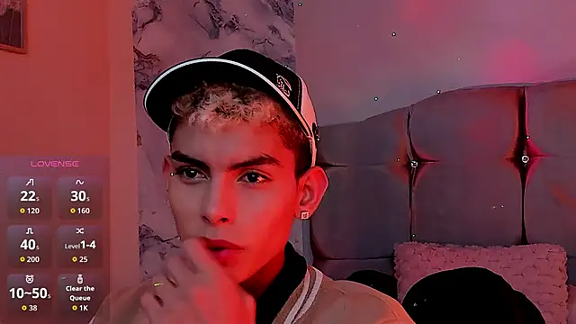 Snapshot of Room_69x chatting on 1, 2, 2026 Room 69x online show from 1, 2, 2026