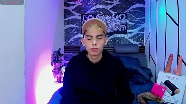 Snapshot of Room_69x chatting on 8, 2, 2026 Room 69x online show from 8, 2, 2026