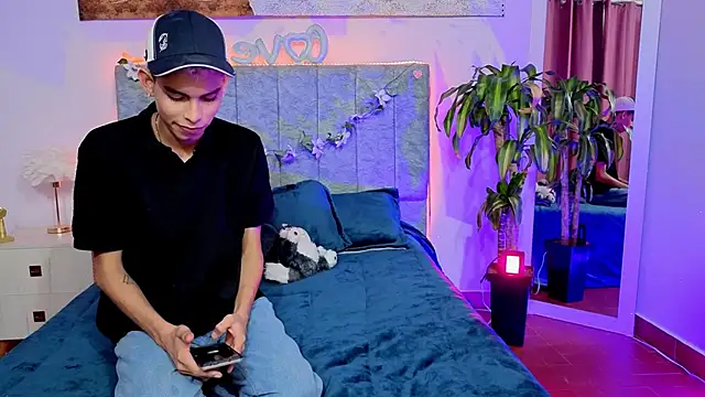 Snapshot of Room_69x chatting on 28, 2, 2026 Room 69x online show from 28, 2, 2026