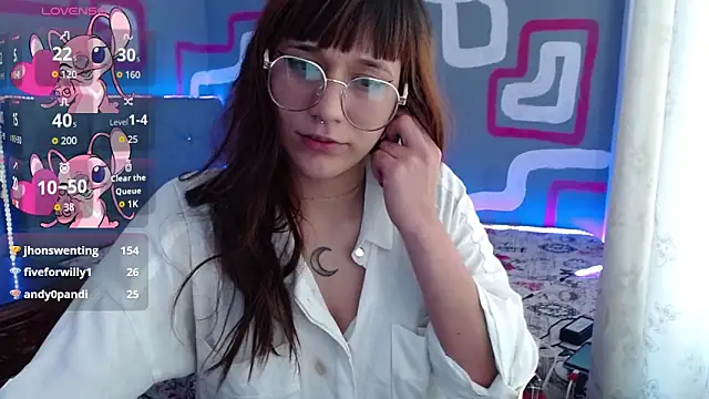 zara erotik online show from 13, 10, 2025