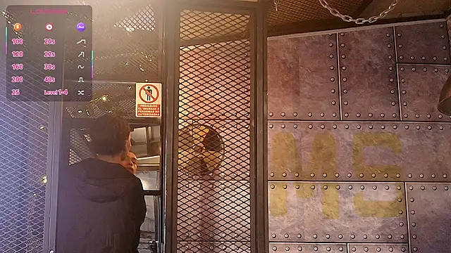 Snapshot of AlanCutee chatting on 18, 9, 2025 AlanCutee online show from 18, 9, 2025