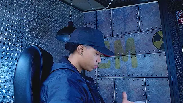 Snapshot of AlanCutee chatting on 25, 9, 2025 AlanCutee online show from 25, 9, 2025