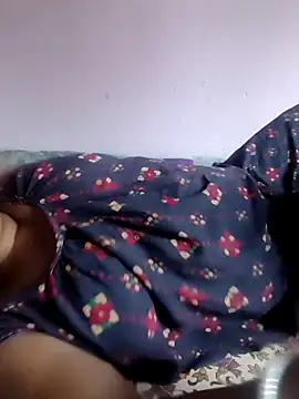 Snapshot of Cute-Swewty chatting on 27, 10, 2025 Cute-Swewty online show from 27, 10, 2025