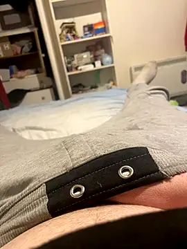 Snapshot of bigdicklad chatting on 17, 12, 2025 bigdicklad online show from 17, 12, 2025