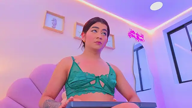  Grace turner  online show from 4, 10, 2025