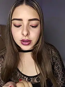 Nahomy cm online show from 26, 2, 2026