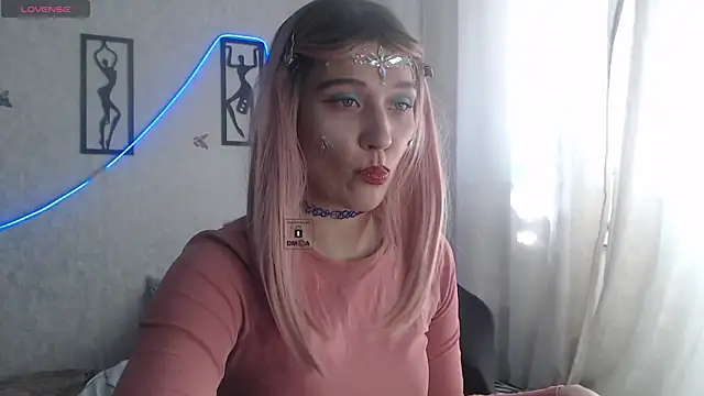 sweetest-cherry online show from 10, 9, 2025