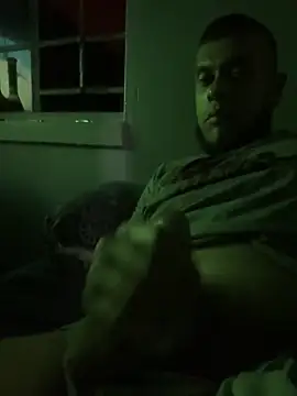 Snapshot of Smallboybigworld chatting on 15, 12, 2025 Smallboybigworld online show from 15, 12, 2025