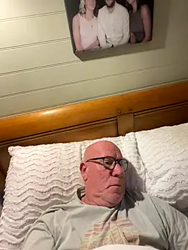 Snapshot of philefc chatting on 1, 11, 2025 philefc online show from 1, 11, 2025