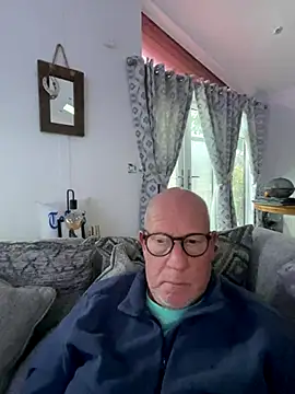 Snapshot of philefc chatting on 9, 11, 2025 philefc online show from 9, 11, 2025