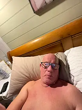 Snapshot of philefc chatting on 24, 11, 2025 philefc online show from 24, 11, 2025