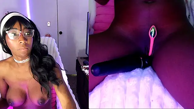 alys at college online show from 24, 10, 2025