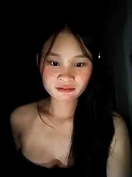 Snapshot of saronla_03 chatting on 9, 10, 2025 saronla 03 online show from 9, 10, 2025