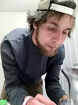 Snapshot of high3ndlowlife chatting on 4, 11, 2025 high3ndlowlife online show from 4, 11, 2025