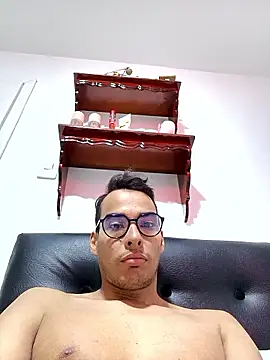 CarlosGris online show from 17, 4, 2026