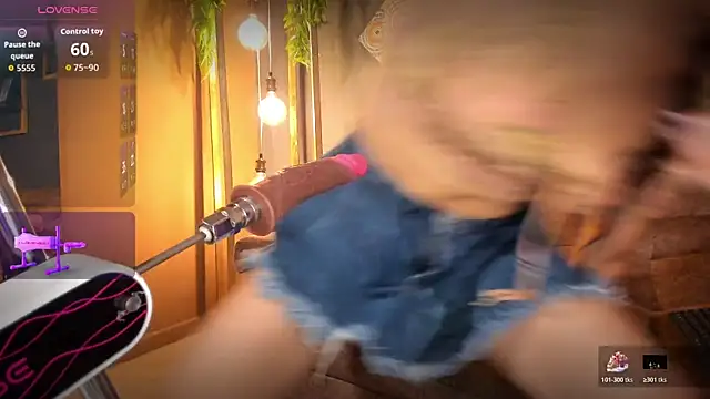 Snapshot of RACHELRUIZ chatting on 30, 10, 2025 RACHELRUIZ online show from 30, 10, 2025