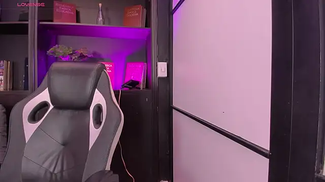 SamaraAnders  online show from 30, 11, 2025