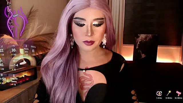 Snapshot of mslilly_croft chatting on 3, 5, 2026 mslilly croft online show from 3, 5, 2026