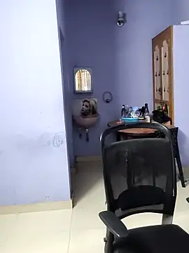 mallu-lover online show from 14, 9, 2025