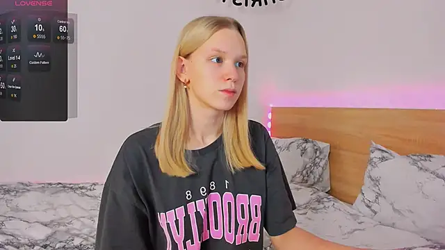 Snapshot of _Gentle_Angel_Melissa_ chatting on 3, 12, 2025 Gentle Angel Melissa online show from 3, 12, 2025