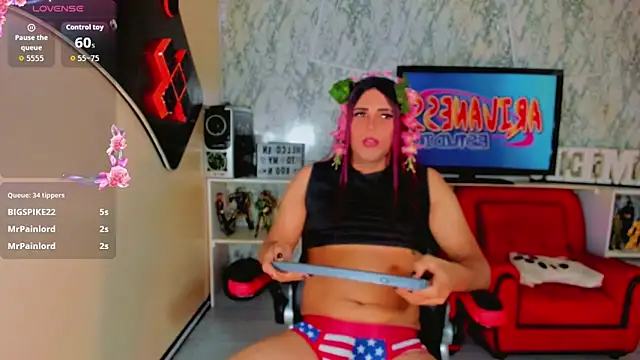 Kimberly Vazquez online show from 5, 10, 2025